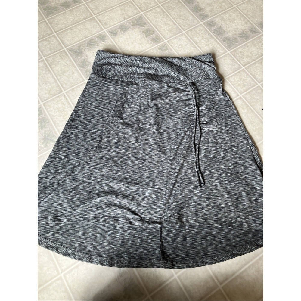 North Face Skirt Womens Medium Black Green Drawstring Cypress flash Dry